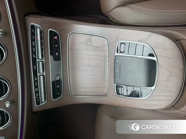 Mercedes-Benz E-class id 4342278 из Китая 10