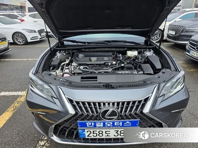 Lexus ES300h 7th generation id 3725946 из Кореи 16