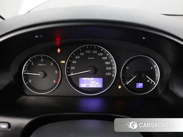 Hyundai The New Grand Starex id 3578834 из Кореи 16