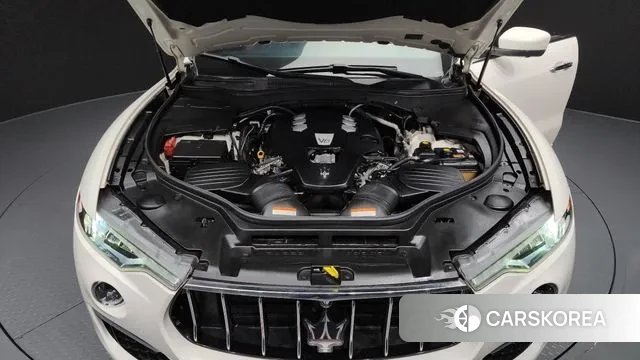 Maserati Levante id 3631131 из Кореи 16