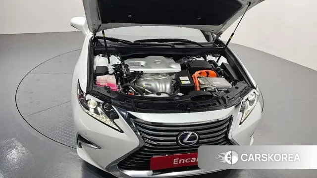 Lexus New ES300h id 3434757 из Кореи 16