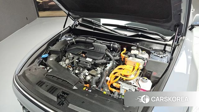 Hyundai Grandeur Hybrid (GN7) id 4928271 из Кореи 33