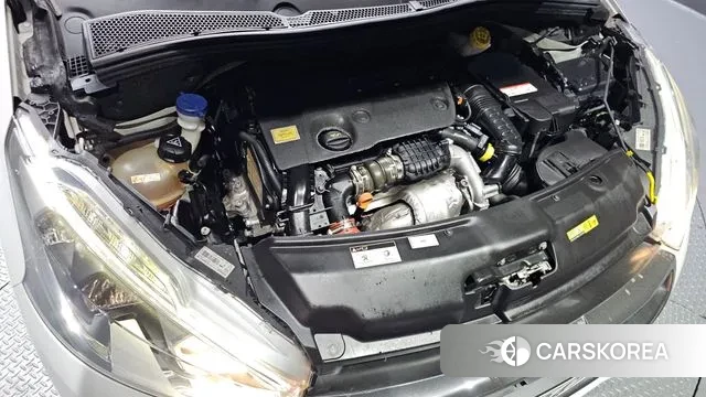 Peugeot 208 id 3627270 из Кореи 16