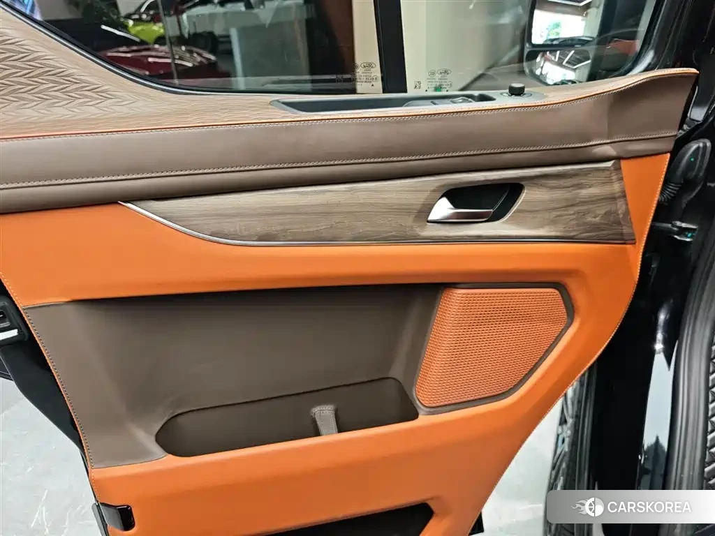 Ford Touruiou id 4548181 из Китая 16