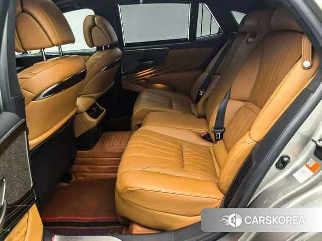 Lexus LS id 4277369 из Китая 12