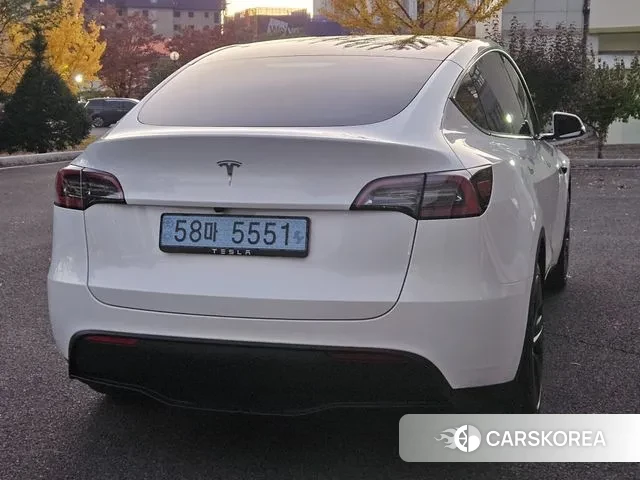 Tesla Model Y id 3341221 из Кореи 16