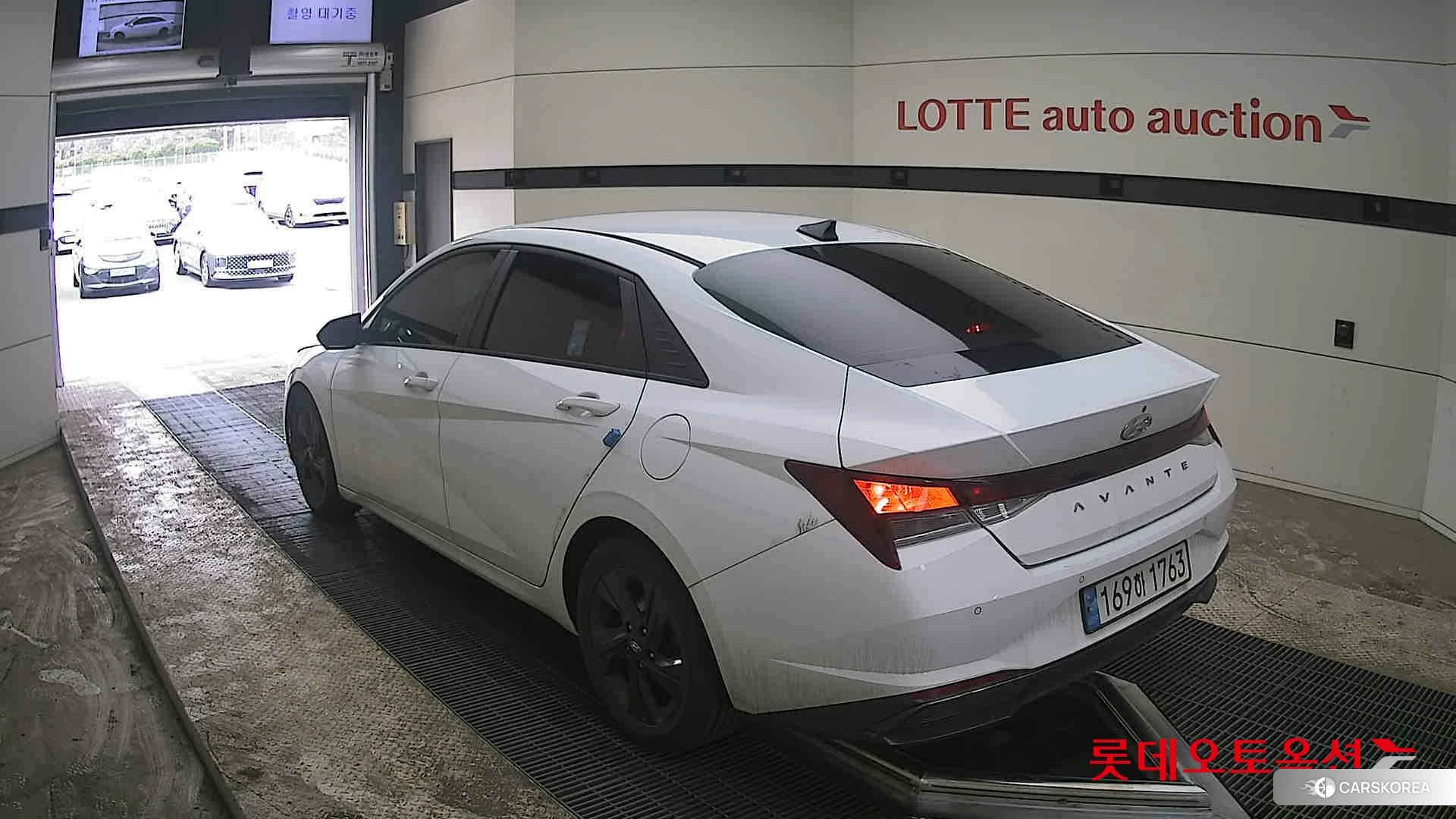 Hyundai Avante Hybrid id 3875687 из Кореи 33