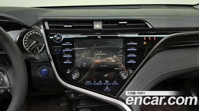 Toyota Camry (XV70) id 2679010 из Кореи 16