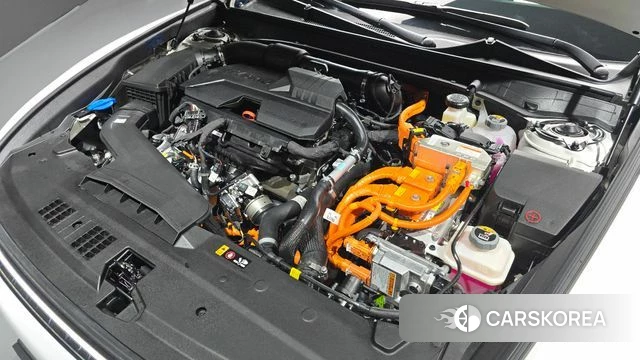 Hyundai Grandeur Hybrid (GN7) id 4904565 из Кореи 29
