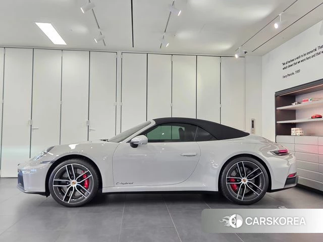 Porsche 911(992) id 4456068 из Кореи 8