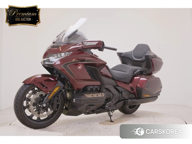 Проданный Honda GL1800 TOUR DCT 2025 из Японии, фото 2