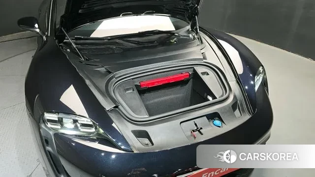 Porsche Taycan id 3550860 из Кореи 16