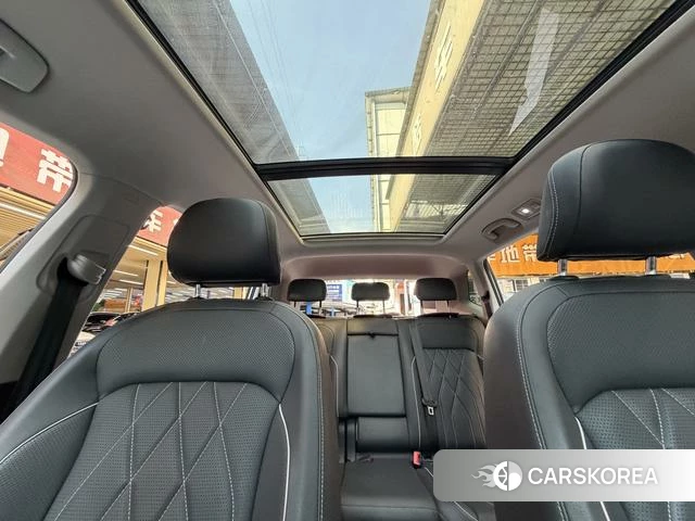 Volkswagen Tiguan L id 4275745 из Китая 24