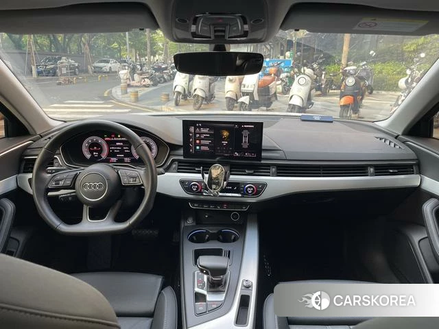 Audi A4L id 4227325 из Китая 13