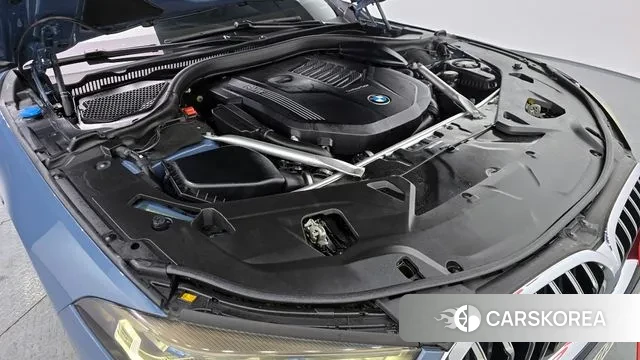 BMW 8 Series (G15) id 3655548 из Кореи 16