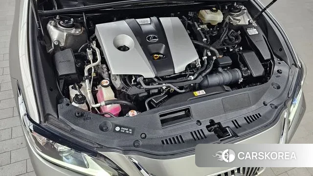 Lexus ES300h 7th generation id 3607698 из Кореи 16