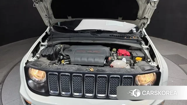 Jeep Renegade id 3640427 из Кореи 16