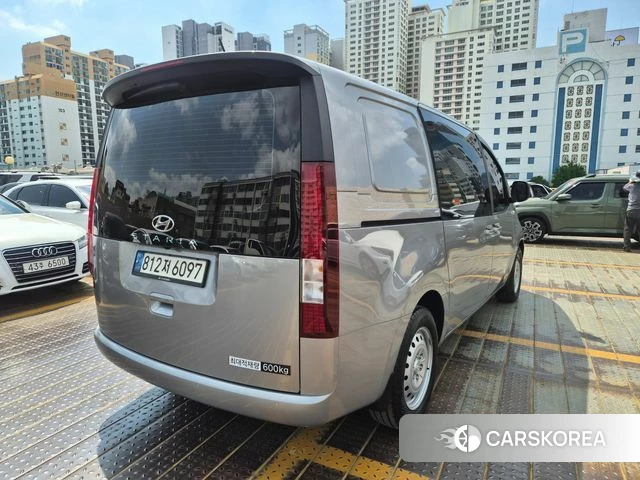 Hyundai Staria id 4302587 из Кореи 14
