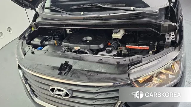 Hyundai The New Grand Starex id 3718428 из Кореи 16