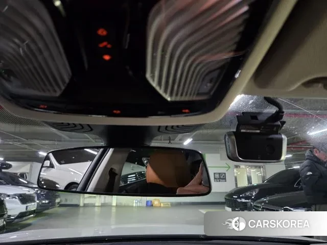 BMW 5 Series (G30) id 3598598 из Кореи 11