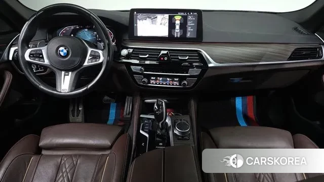 BMW 5 Series (G30) id 3493852 из Кореи 16