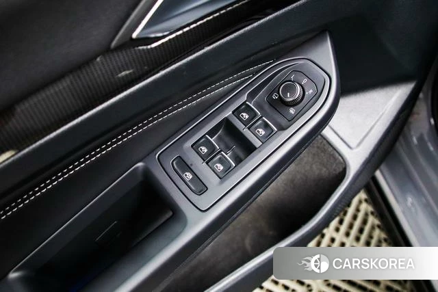 Volkswagen Golf id 4328465 из Китая 19