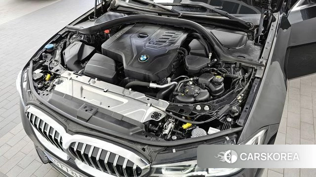 BMW 3 Series (G20) id 3903694 из Кореи 16