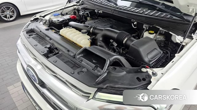 Ford Expeditation id 4456617 из Кореи 25