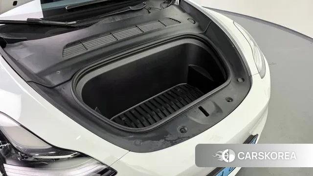 Tesla Model Y id 3263029 из Кореи 16