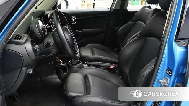 Mini Cooper id 4310589 из Кореи 16