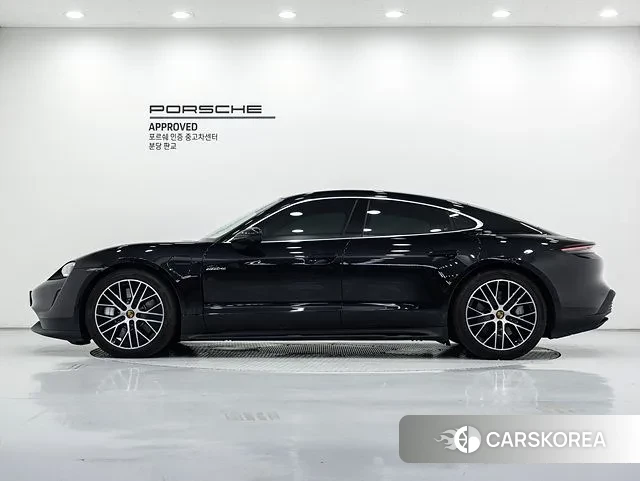 Porsche Taycan id 3420335 из Кореи 16