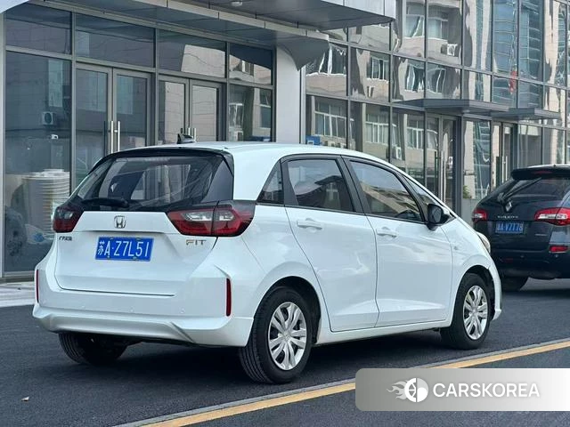 Honda Fit 2023 Белый из Китая, фото 6
