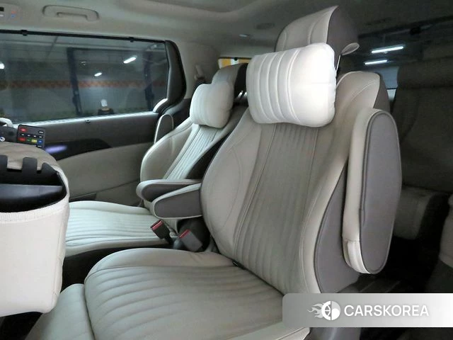 Kia Carnival 4th generation id 4434817 из Кореи 16