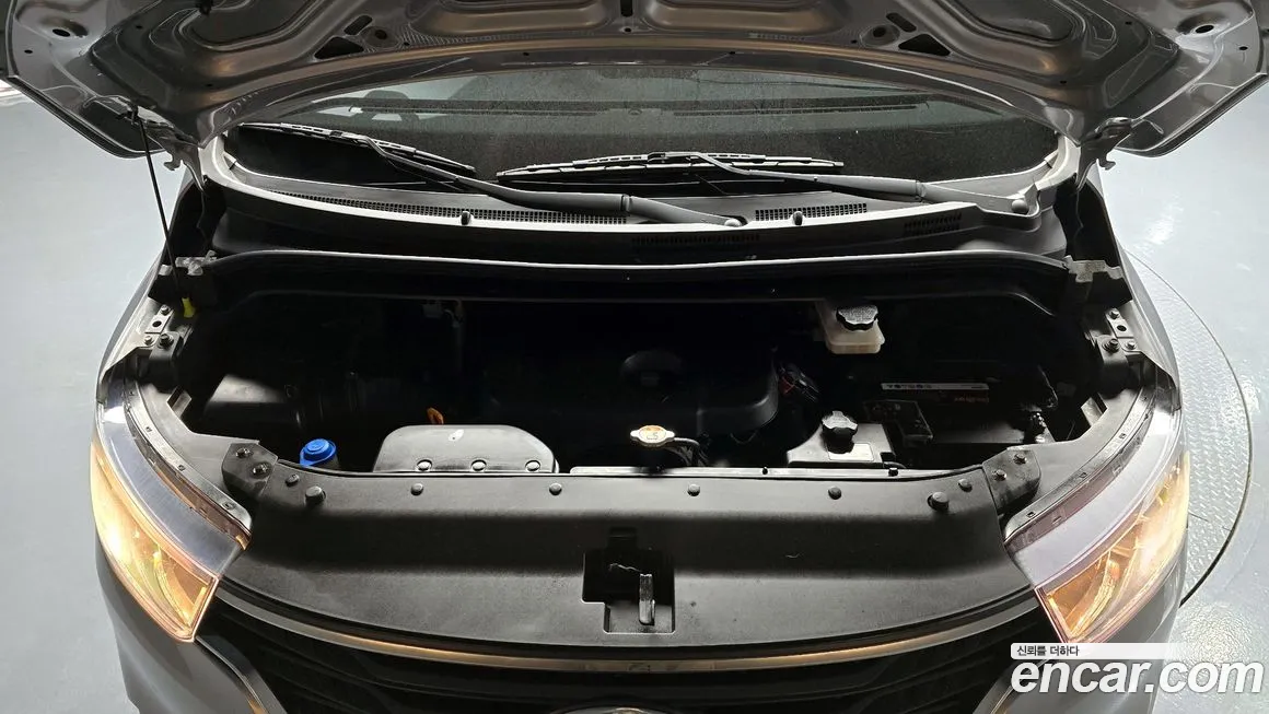 Hyundai The New Grand Starex id 2139264 из Кореи 16