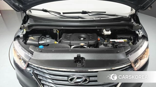 Hyundai The New Grand Starex id 4520389 из Кореи 16