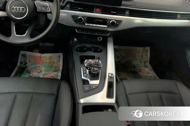 Audi A4L id 4260787 из Китая 13