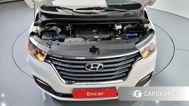 Hyundai The New Grand Starex id 3055259 из Кореи 16