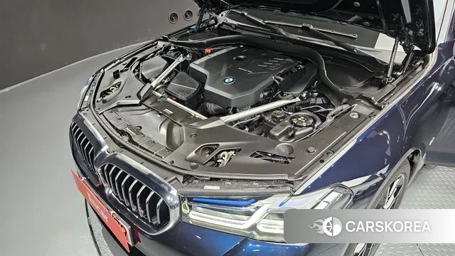 BMW 5 Series (G30) id 3153914 из Кореи 16