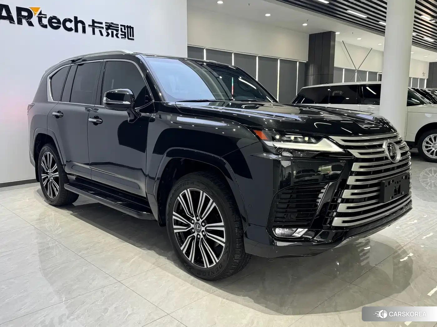 Lexus LX id 4546061 из Китая 16