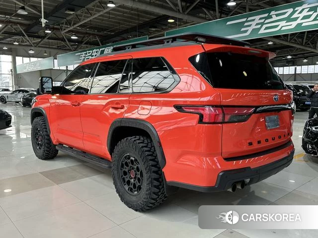 Toyota Sequoia id 4258151 из Китая 16
