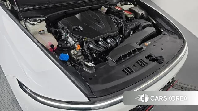 Hyundai Grandeur (GN7) id 3378026 из Кореи 16