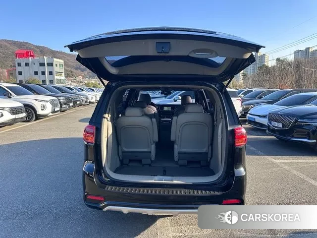 Kia The New Carnival id 3636401 из Кореи 14