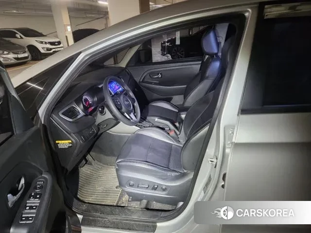 Kia The New Carens 2018 Серебряный из Кореи, фото 6