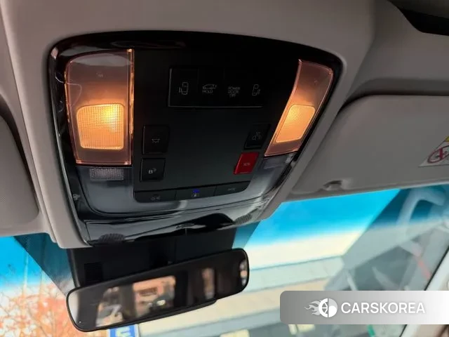 Hyundai Staria 2024 Черный из Кореи, фото 6