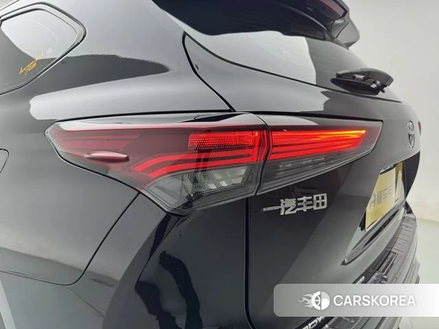 Toyota Crown Lufang id 4257787 из Китая 24