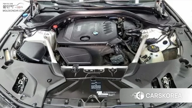 BMW 5 Series (G30) id 3494833 из Кореи 14