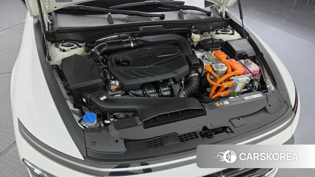 Hyundai Sonata D Edge Hybrid (DN8) id 4280951 из Кореи 32