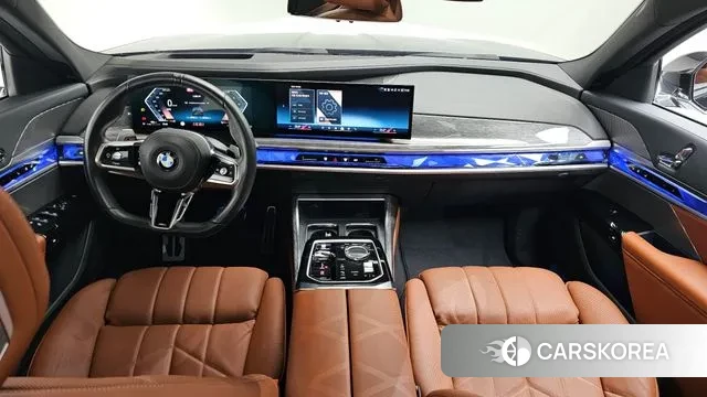 BMW 7 Series (G70) id 3347609 из Кореи 16