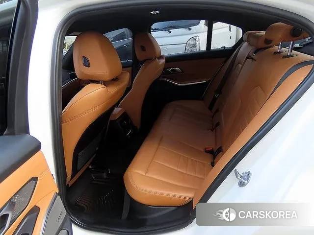 BMW 3 Series (G20) id 3489456 из Кореи 16