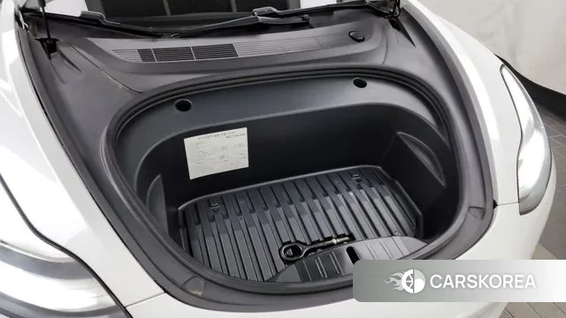 Tesla Model 3 id 3530351 из Кореи 16